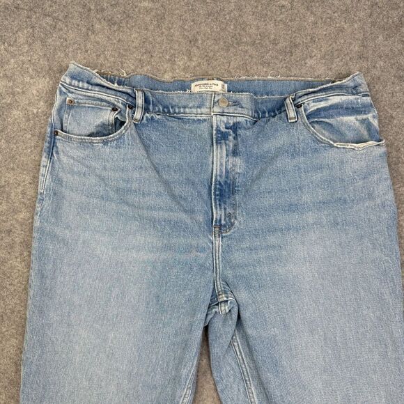 Abercrombie & Fitch 90s Straight Ultra High Rise Jeans Women 34 / 18L - Picture 2 of 12